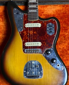 Fender 1966 Jaguar 3 Tone Sunburst